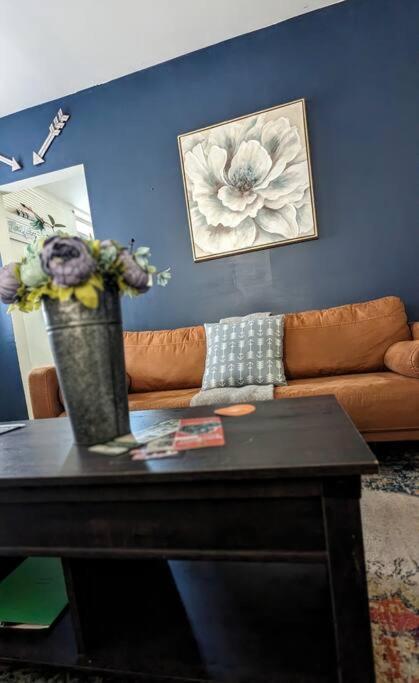 Escape On Hambright'S Alley! Walk 2 Everything! Cyclists Welcome! 1St Fl Unit A Cumberland Exteriör bild